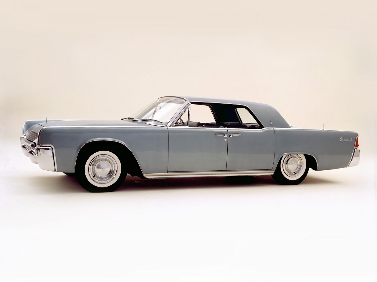 1961 Lincoln Continental 1